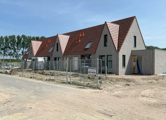 Strandplevier Terneuzen in aanbouw 1